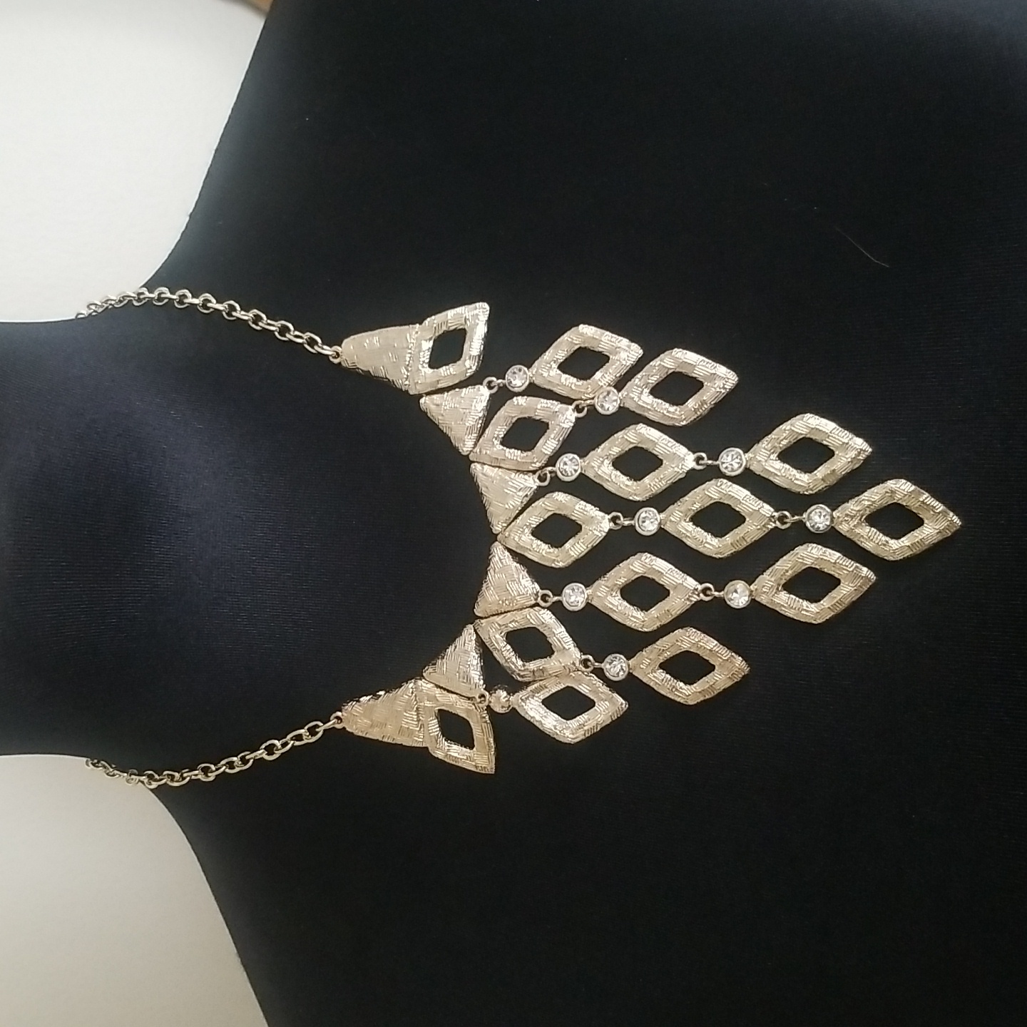 Alfani Statement Necklace 18$